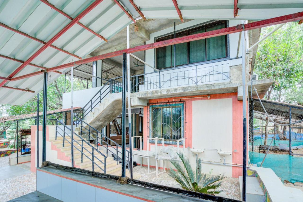 SPOT ON 63917 Hotel Dolphin Garden Kolad Exterior foto